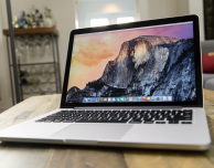 Nuovi MacBook Pro in arrivo a fine anno con Touch ID e una barra OLED sopra la tastiera