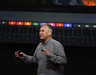 Phil Schiller: “Vendite record per i MacBook Pro, e sul lettore di SD card…”