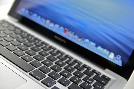 Un bug colpisce i MacBook Pro quando si utilizza l’iPhone in tethering via USB