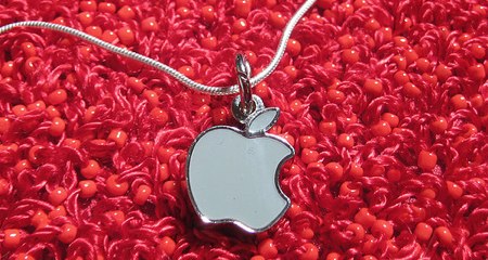 apple necklace